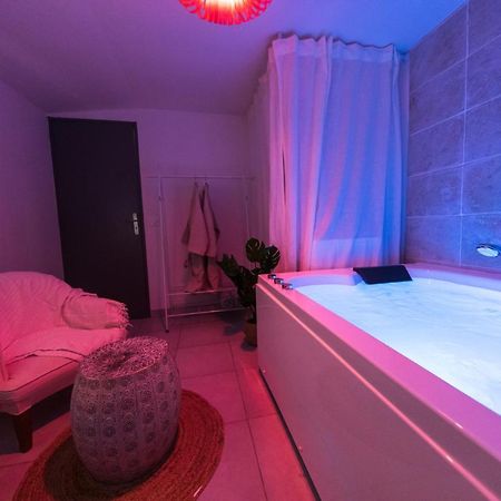 Le Bali Spa Maison Avec Jardin Proche Tours Centre Saint-Pierre-des-Corps Exterior foto